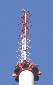 Super Turnstile broadband antenna